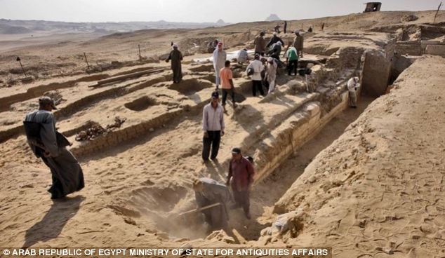 It is the third tomb of a physician discovered in Abusir Cemetery